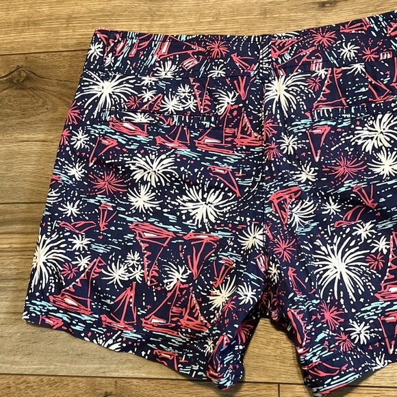Lilly Pulitzer The Callahan Shorts SZ 8 Sparks Fly Glow in the Dark Patriotic - Picture 11 of 13